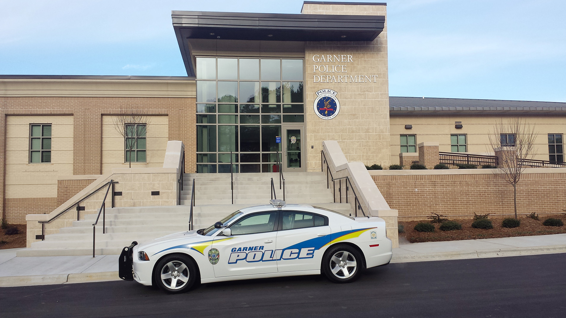 patrol car and PD station_HOMEPAGE